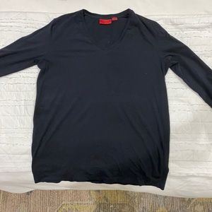 Men’s Hugo Boss XL Vneck soft cotton shirt